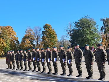 Święto w 15 Sieradzkiej Brygadzie Wsparcia Dowodzenia