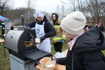 Charytatywna impreza mikołajkowa w Osjakowie