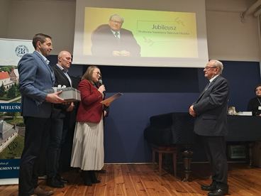 Profesor Stanisław Tadeusz Olejnik z Medalem Zasłużony dla Kultury „Gloria Artis”