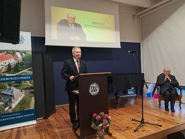 Profesor Stanisław Tadeusz Olejnik z Medalem Zasłużony dla Kultury „Gloria Artis”