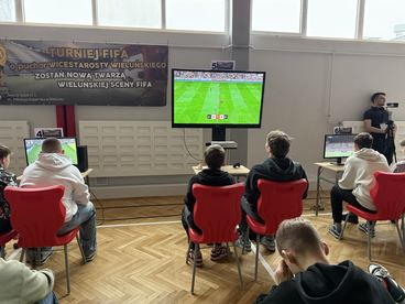 Uczniowie podstawówek walczyli w Wielkim Turnieju FIFA