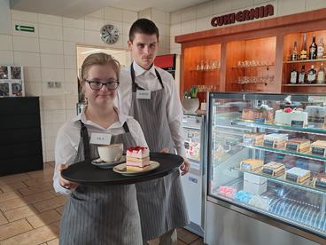 Dziś Światowy Dzień Osób z Zespołem Downa. W kawiarni Eden w kelnerów wcieliły się wyjątkowe osoby